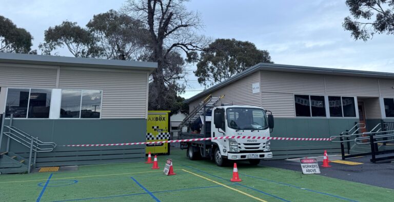 school gutter cleaning truck in melbourne portervac